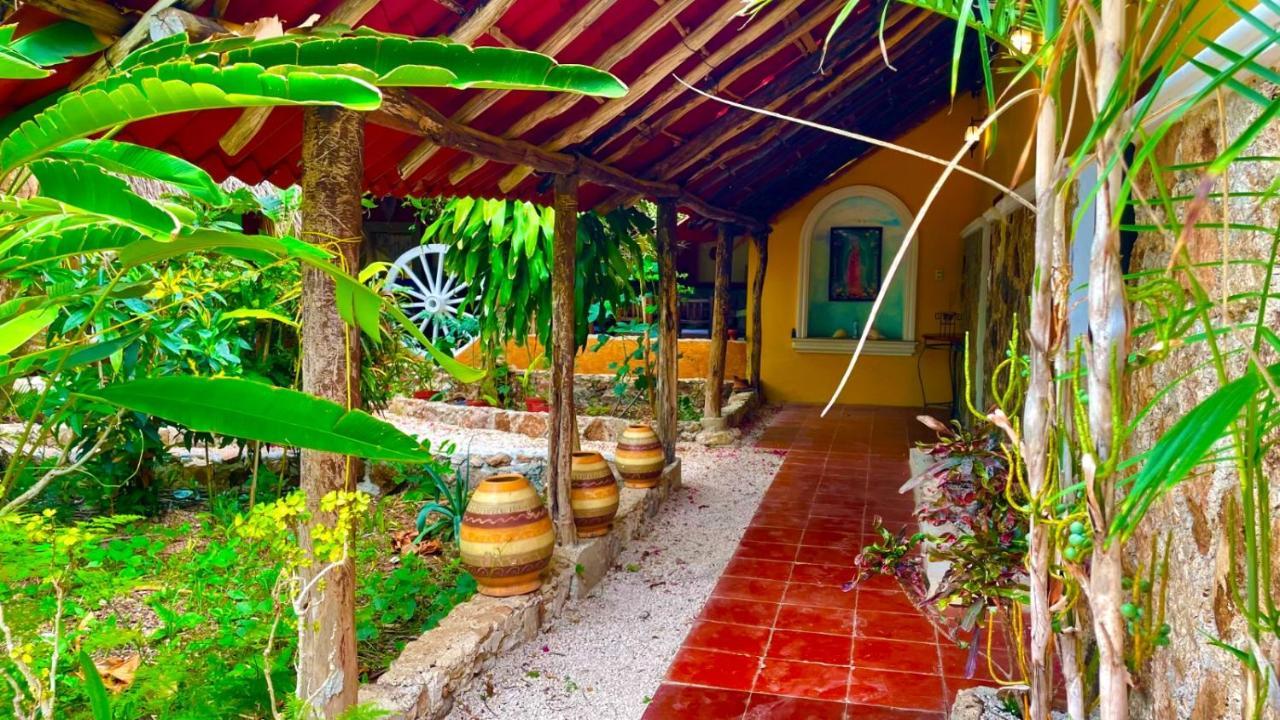 Gardenhotel Macan Che B&B Izamal Eksteriør bilde