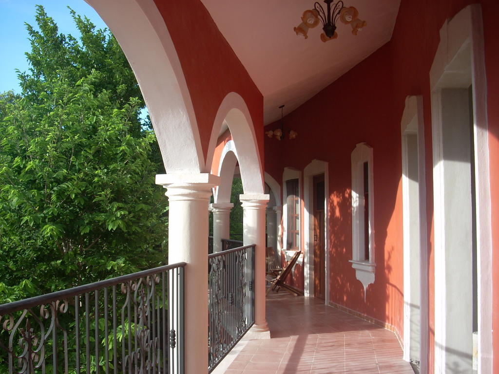 Gardenhotel Macan Che B&B Izamal Eksteriør bilde